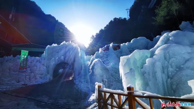 河北省政协十三届二次会议今日9时开幕